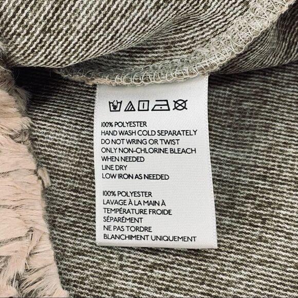 NWOT UO silence + noise Pink Feather Skirt - Picture 6 of 8